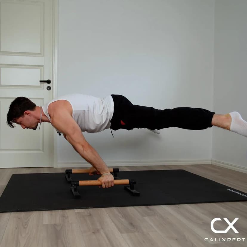 Straddle Planche