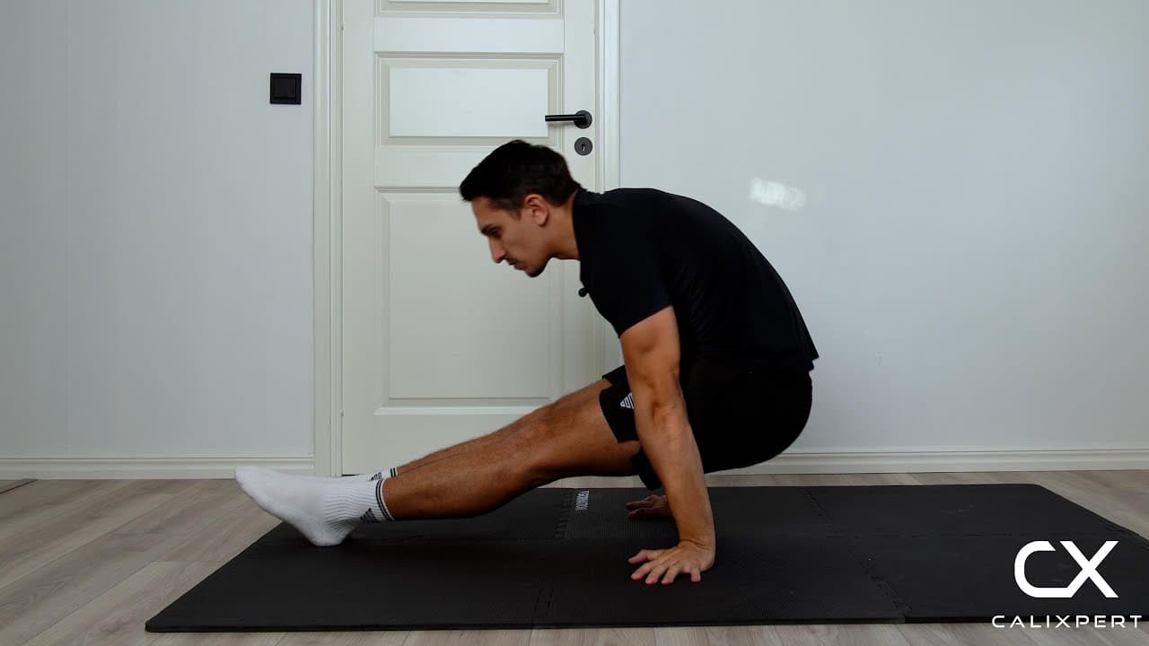 Hollow Body till Support L-sit