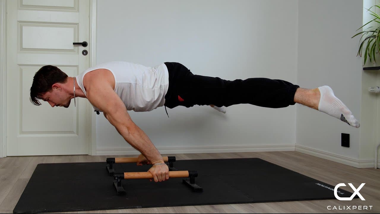 Straddle Planche