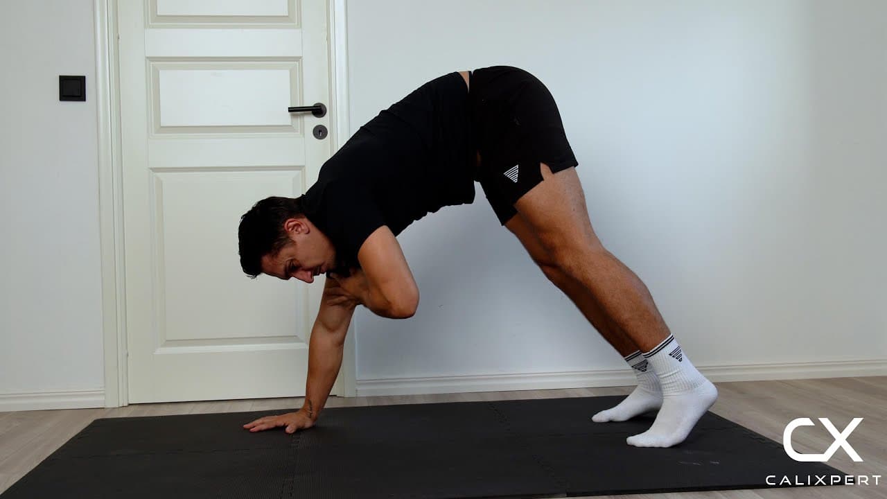 Pike Push Ups Med Skulderklappar